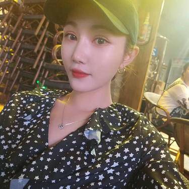 自体脂肪填充泪沟