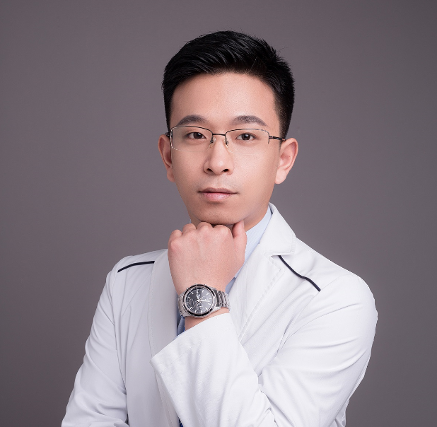 李家彪医生