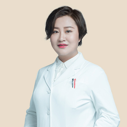 叶薇薇