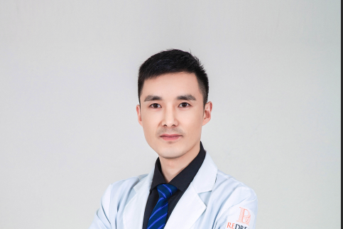 王荣富