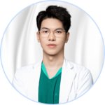 李伟
