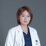 李妍