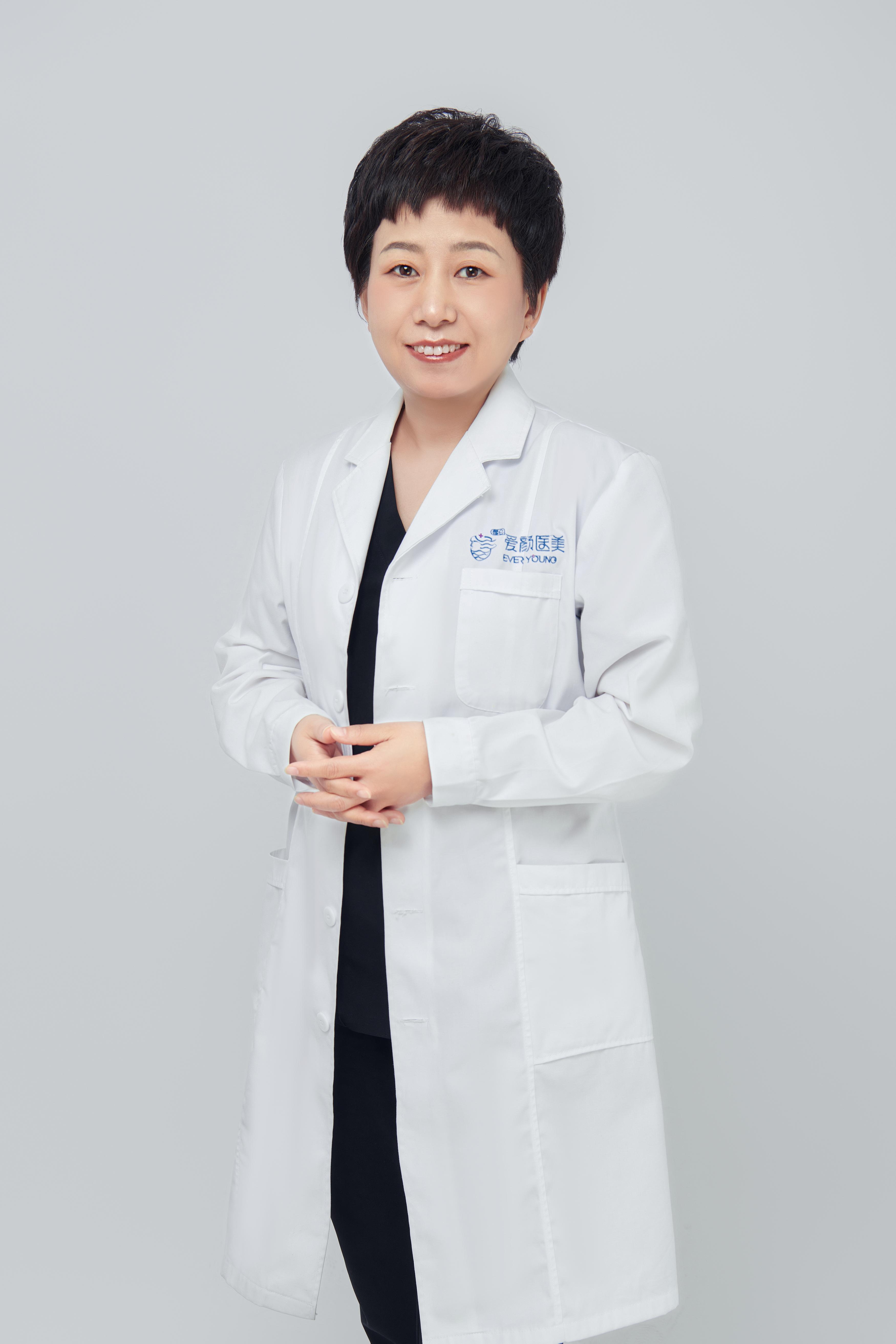 杨杰医生