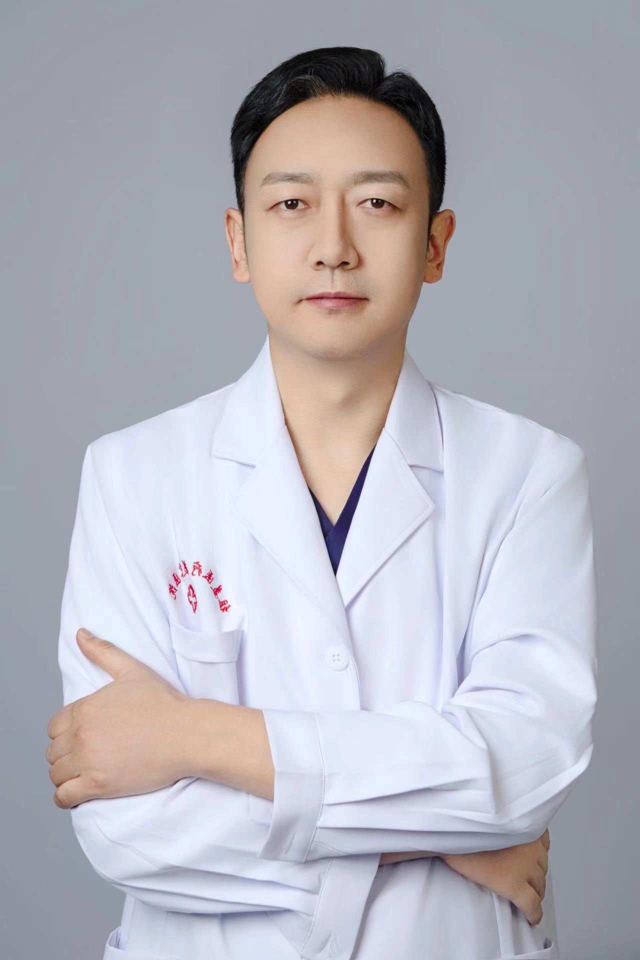 轩春岭医生